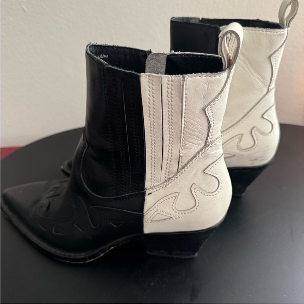 Two-Tone Black and White Western-Inspired Ankle Booties - Picture 6 of 11